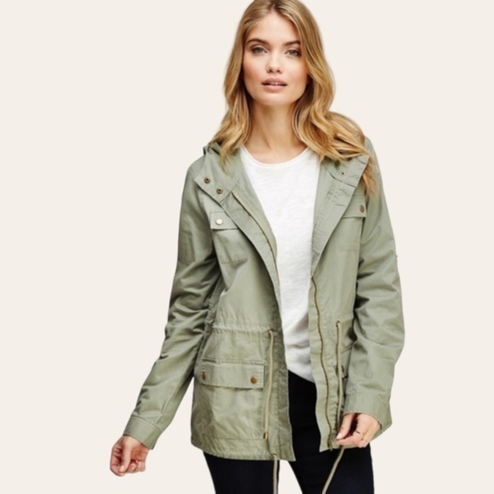 Forever 21 Contemporary Life In Progress Hooded Utility Jacket 💕